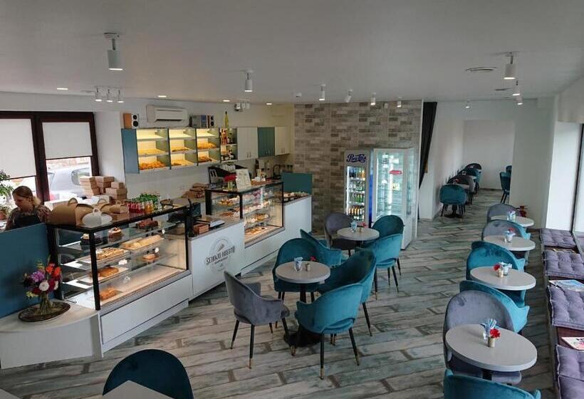 Old Town Bakery