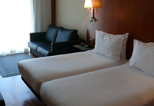 Ac Hotel La Rioja By Marriott