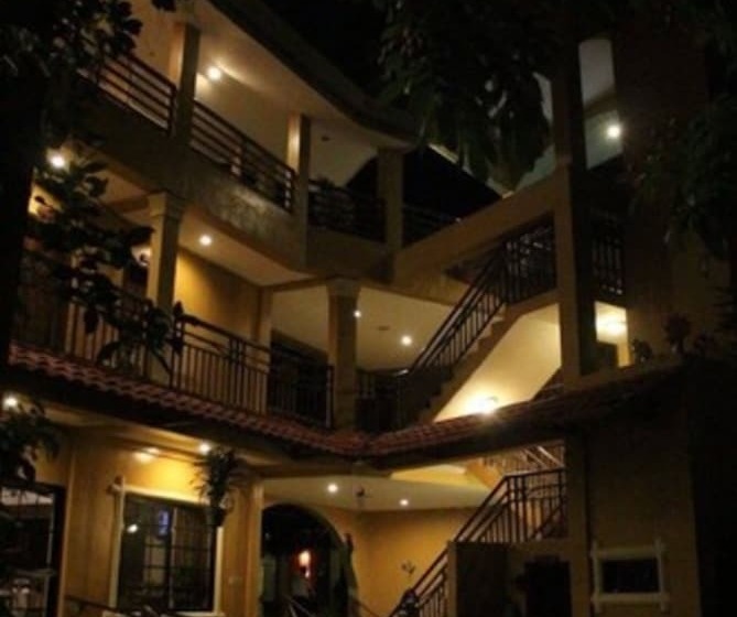 Aparthotel La Cordillera