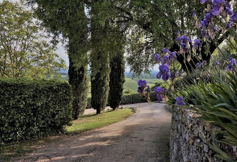 فندق Relais Castelbigozzi