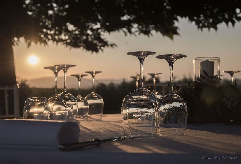 فندق Relais Castelbigozzi