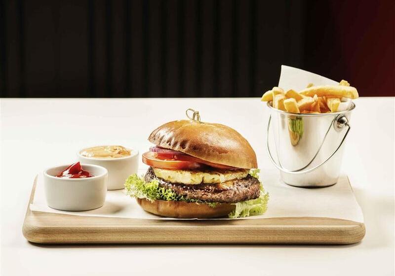 هتل Ibis Warszawa Centrum