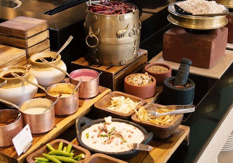 Курорт Le Méridien Kochi