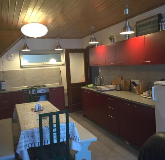 פנסיון Avas Apartman