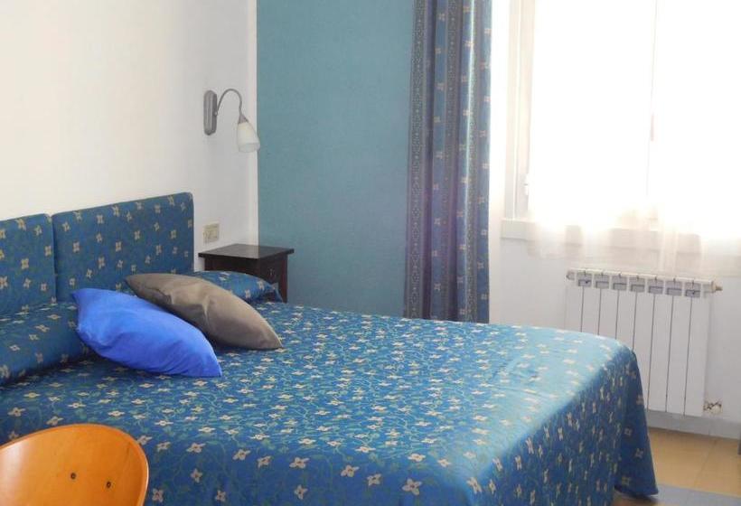 پانسیون Baia Delle Favole Affittacamere