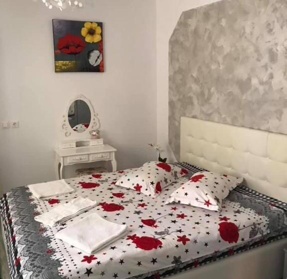 پانسیون Unser Haus