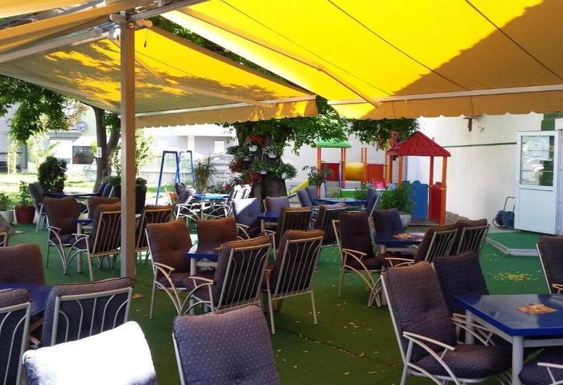 پانسیون Guest House Gaja