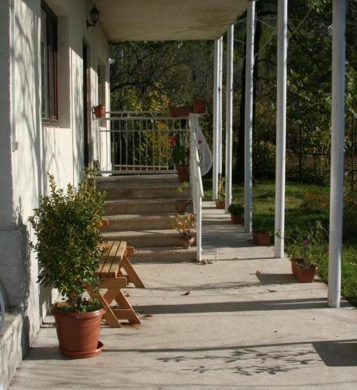 پانسیون Villa Gelati