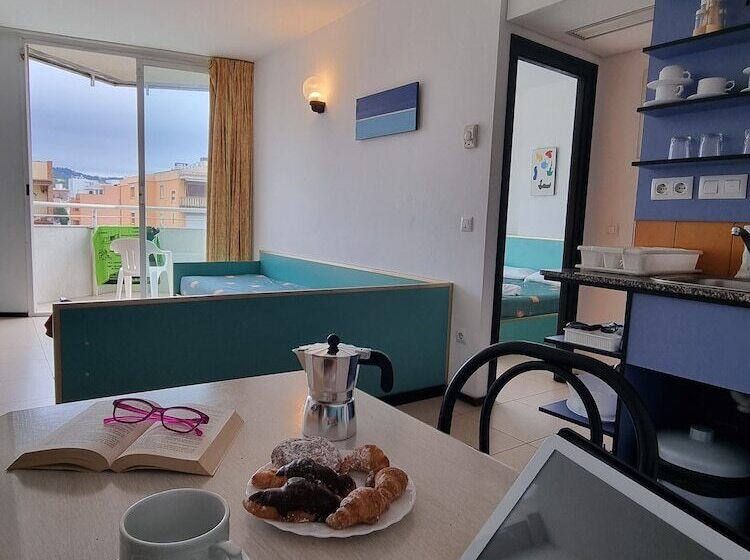 Apartaments Lloret Sun