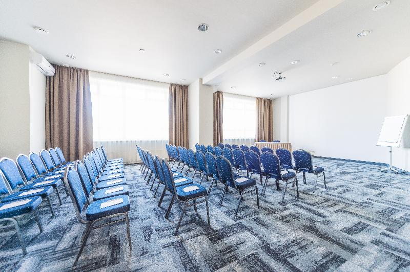 Bellevue Park Hotel Riga With Free Parking