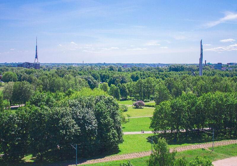 Bellevue Park Hotel Riga With Free Parking