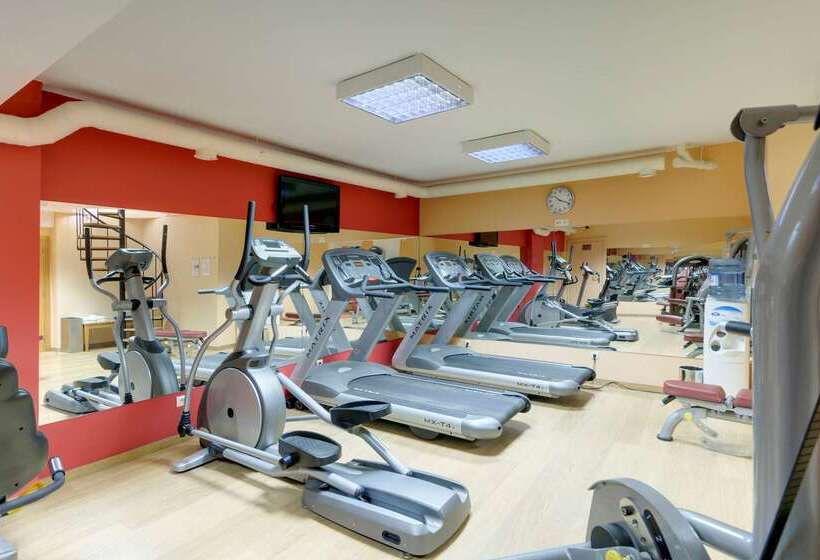 ホテル Tryp By Wyndham Porto Expo