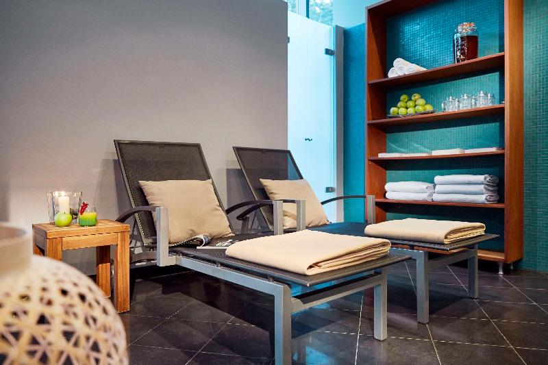 住所  Lindner Hotel Frankfurt Main Plaza, Part Of Jdv By Hyatt