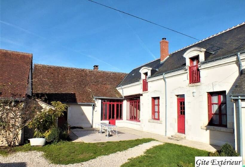 بنسيون Gîte Atypique 2 à 8 Personnes Avec Piscine Jacuzzi Proche Châteaux De La Loire