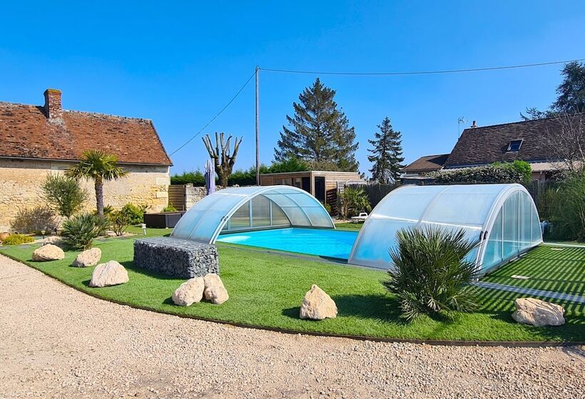 بنسيون Gîte Atypique 2 à 8 Personnes Avec Piscine Jacuzzi Proche Châteaux De La Loire