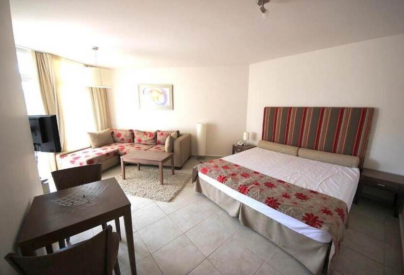 هتل Menada Sozopol Apartments