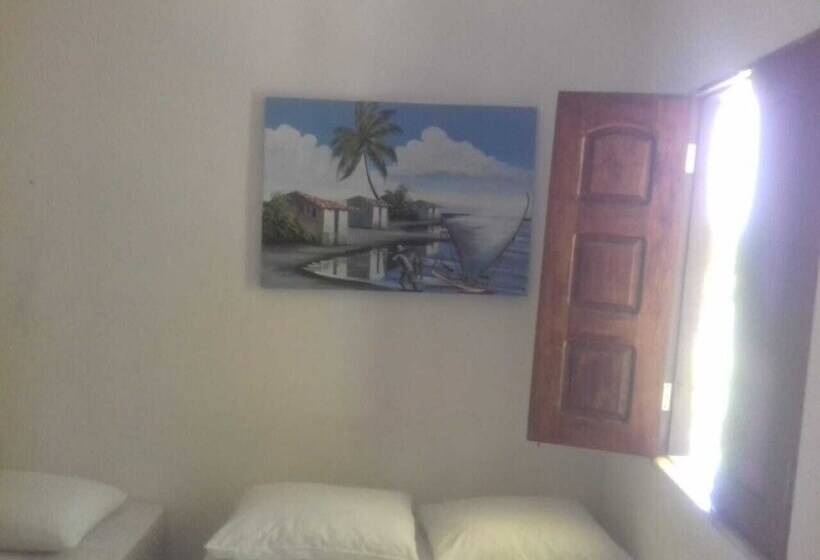 پانسیون Pousada Dona Helena