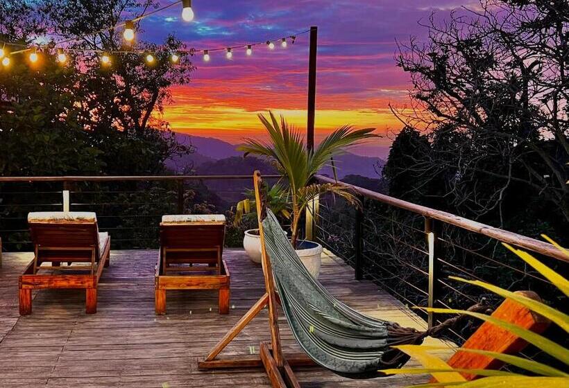 La Veranda Hotel & Restaurant