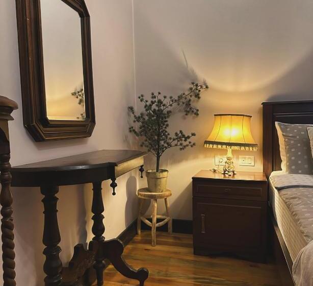 بنسيون Villa Elezi 2