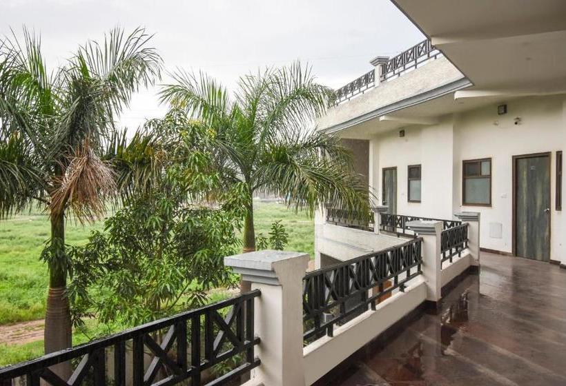 فندق Oyo 47416  Vimal