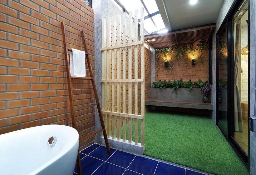 فندق Luck Esan Loft