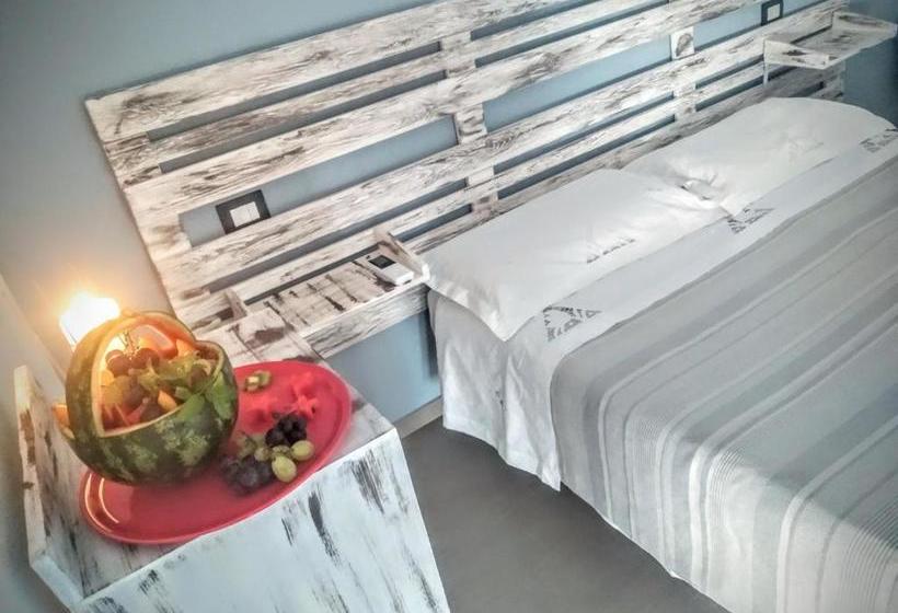 住宿加早餐  Casa Paradiso Camere In Affitto