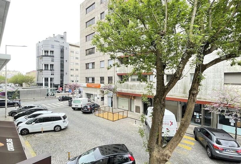 פנסיון Mytrip Porto