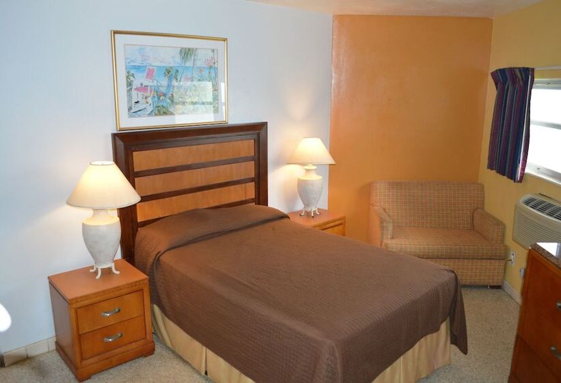 Tropicana Motel Wauchula