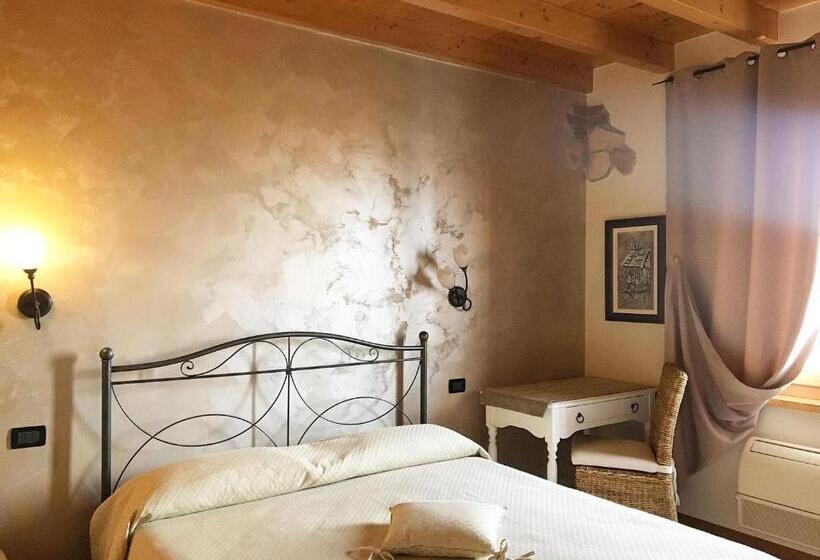 فندق Agriturismo & Agricamping Serena