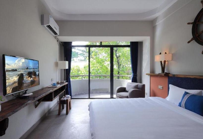 בית מלון כפרי Forest Inn Ri Yue Bay Surf Branch