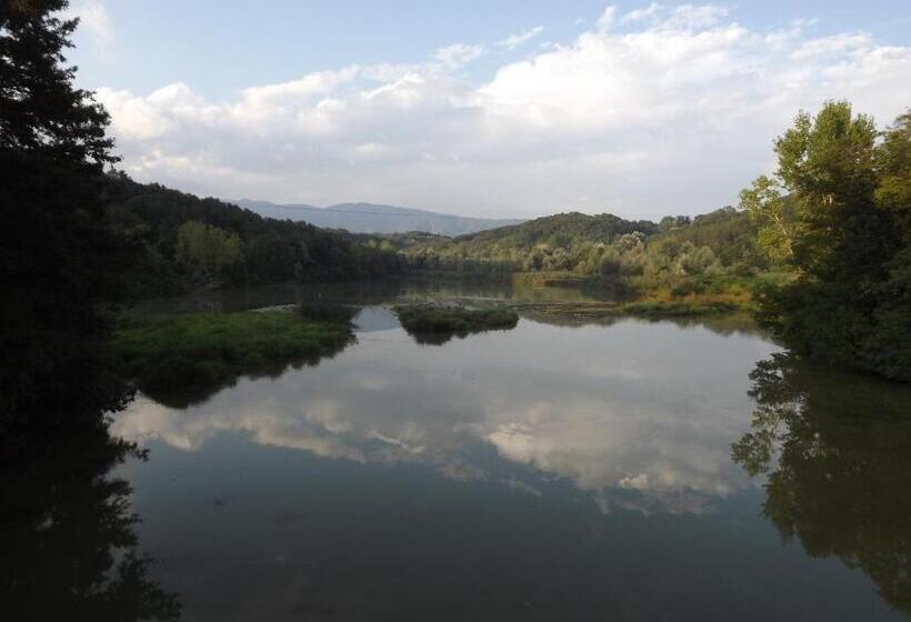 Отель Tenuta I Lecci