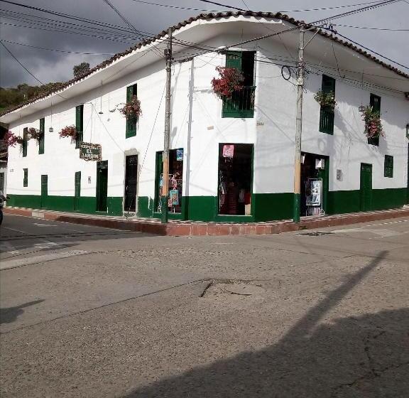 پانسیون Hospedaje El Jardín