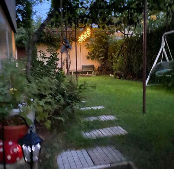 ペンション Family Hotel May