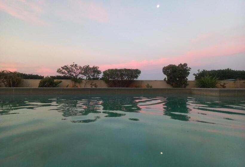 פנסיון Palamos On Sea