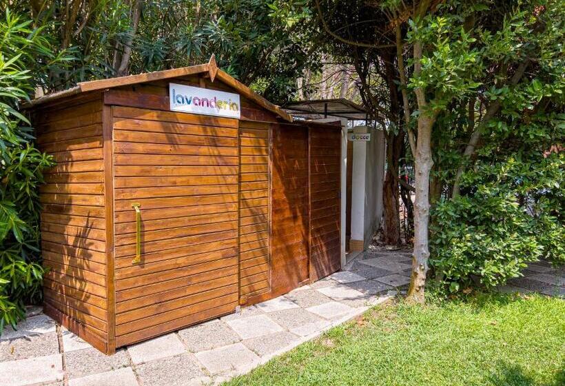 Residence Borgo Latino  Localo