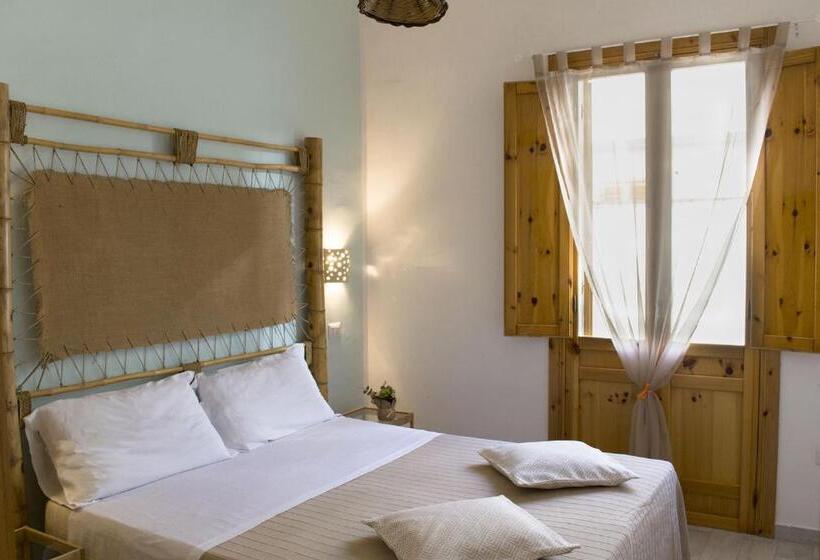 Residence Borgo Latino  Localo