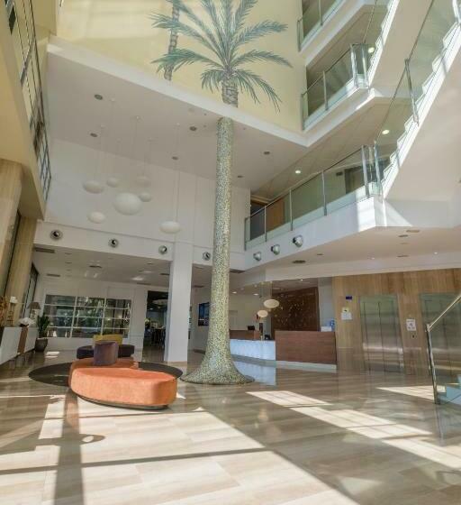 هتل California Palace