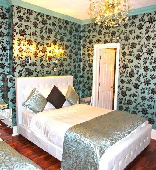 هتل Crompton Guest House