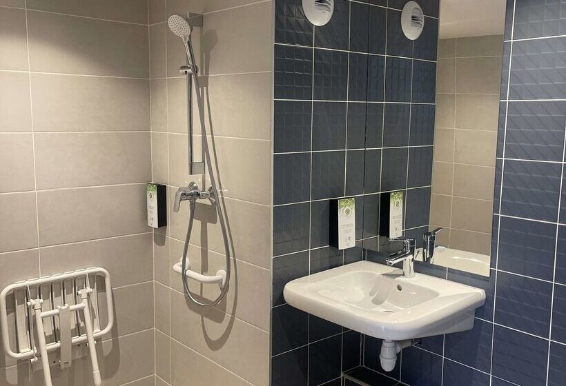 هتل Kyriad Direct Montpellier Saint Jean De Védas   La Peyrière