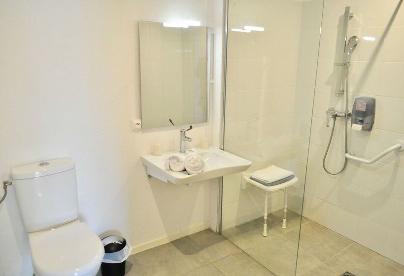 Отель Kyriad Direct Bordeaux Sud  Cestas