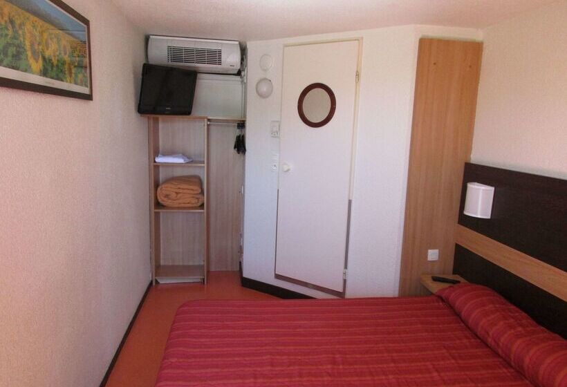 Отель Premiere Classe Avignon Le Pontet