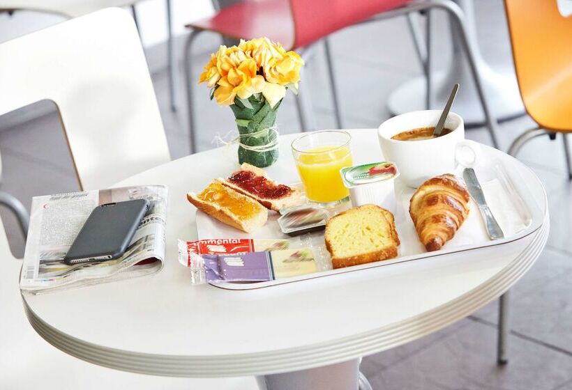 هتل Premiere Classe Avignon Parc Des Expositions