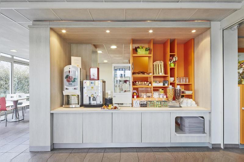 هتل Premiere Classe Avignon Parc Des Expositions