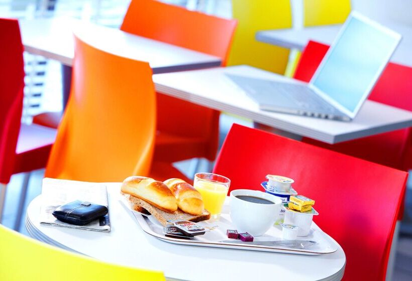 ホテル Premiere Classe Grenoble Sud Gieres Universite