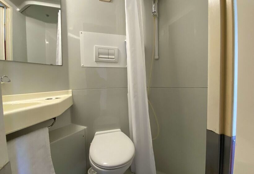 בית מלון כפרי Premiere Classe La Rochelle Sud  Angoulins