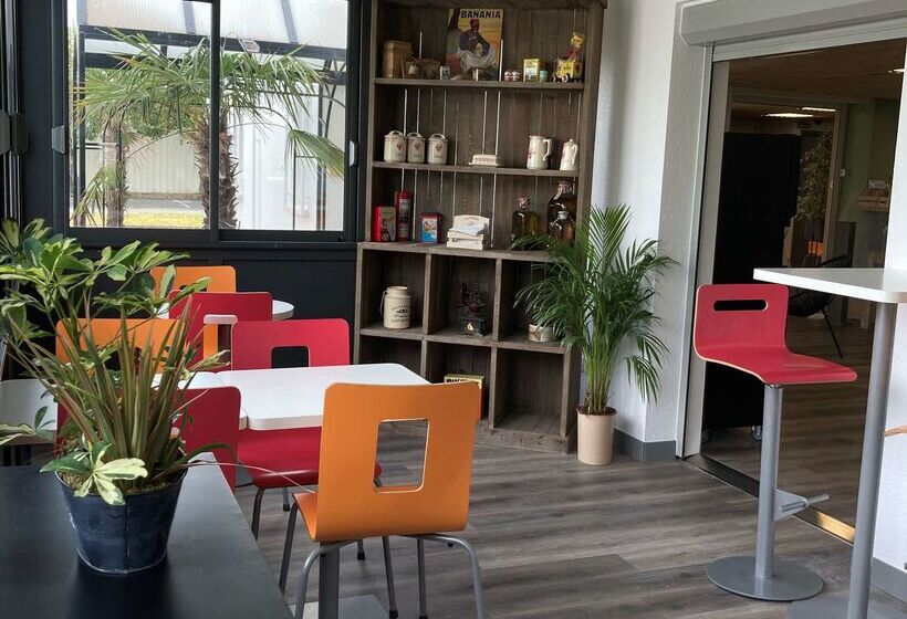 בית מלון כפרי Premiere Classe La Rochelle Sud Aytre