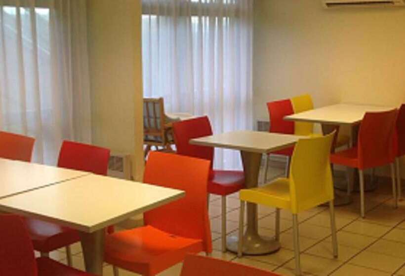 בית מלון כפרי Premiere Classe Niort Est  La Creche