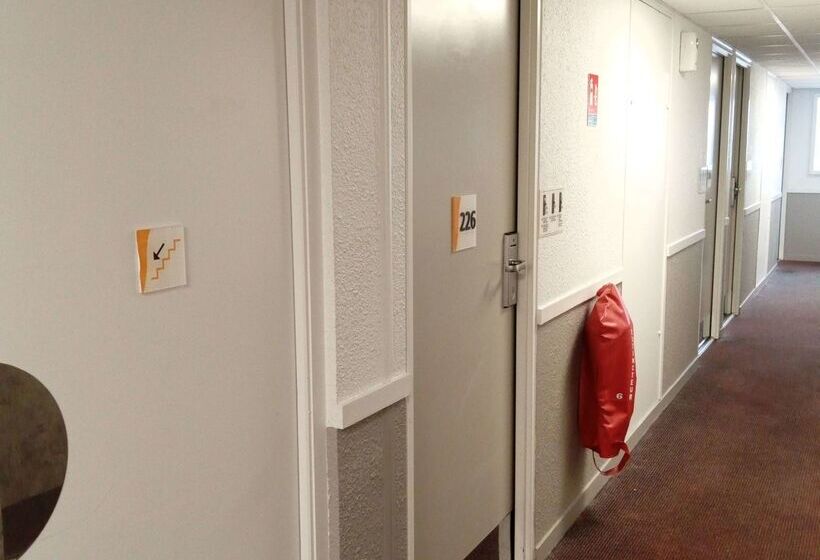 酒店 Premiere Classe Saint Brice Sous Foret