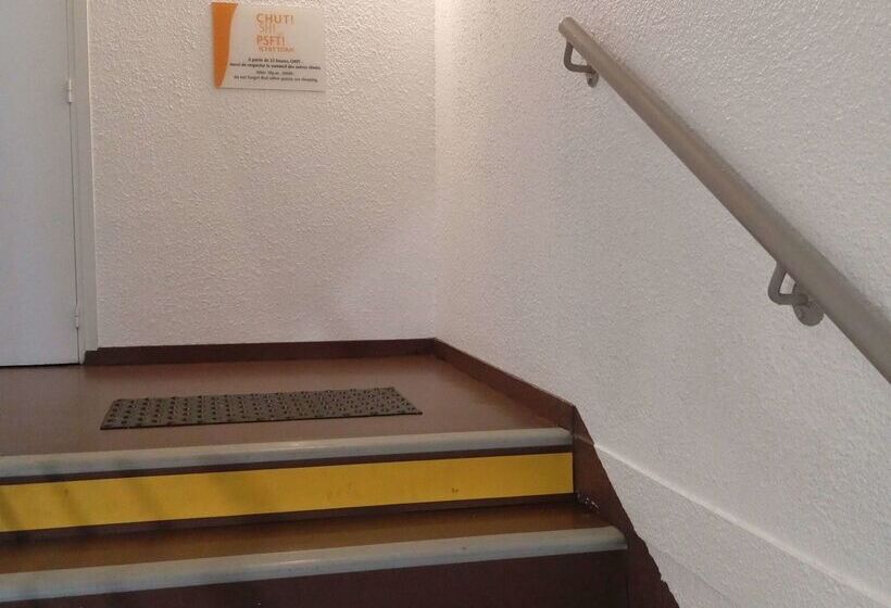 酒店 Premiere Classe Saint Brice Sous Foret