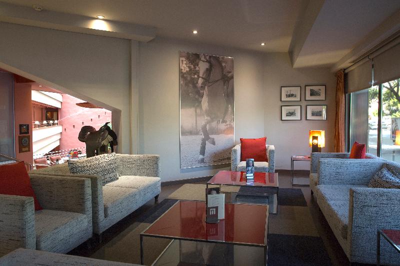 ホテル Ribera De Triana   Reopening!